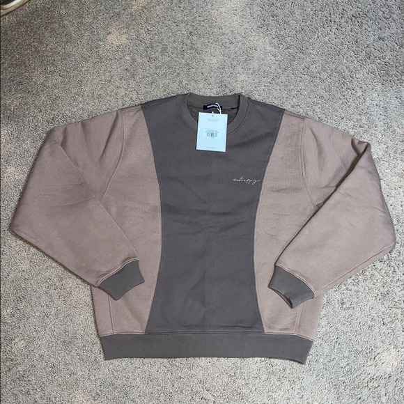 Madhappy Fall Paneled Two-Tone Fleece Crewneck Sweater Chocolate‎ Brown Large - Picture 2 of 6